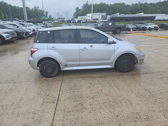 Used 2006 Scion xA FWD image 9
