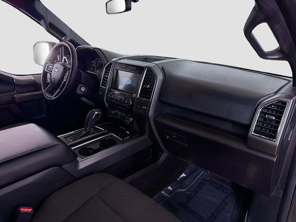 Used 2016 Ford F150 XLT w/ Equipment Group 302A Luxury image 18