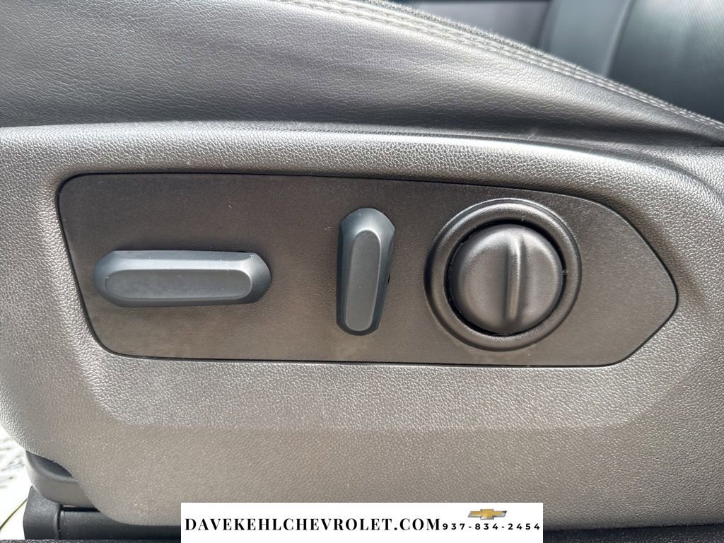 Used 2022 Chevrolet Silverado 3500 High Country w/ Safety Package II image 20