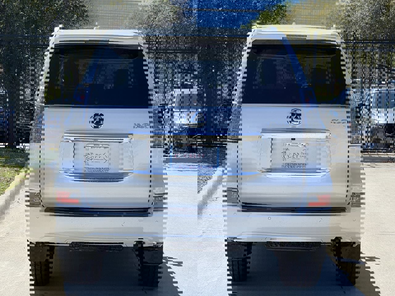 Used 2022 Lexus GX 460 Premium w/ Premium Package image 5