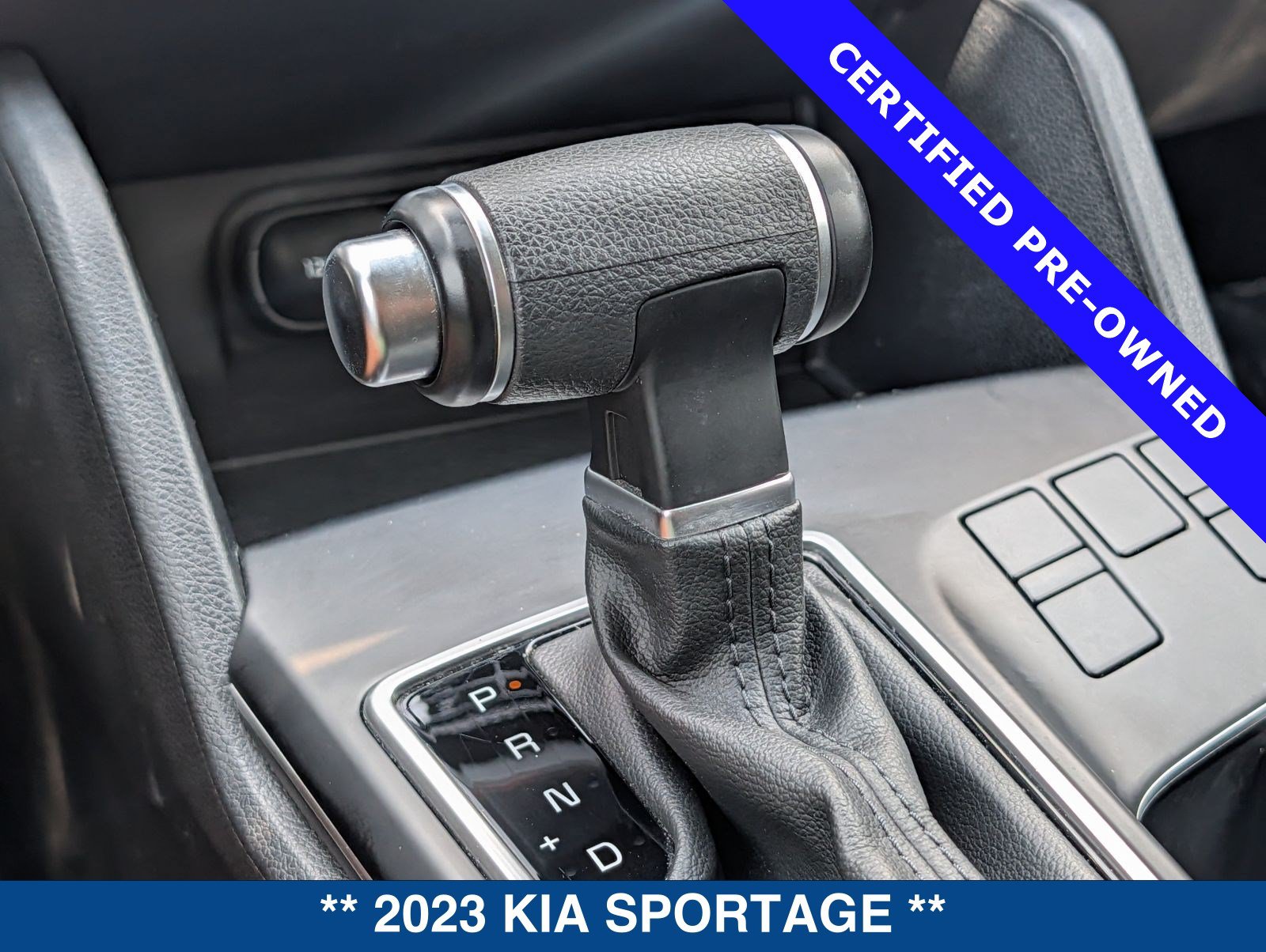 Used 2023 Kia Sportage LX FWD image 33