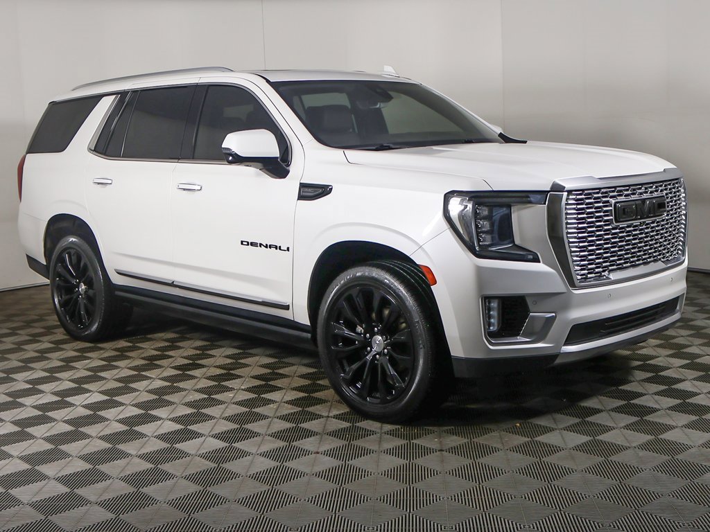 Used 2021 GMC Yukon Denali w/ Denali Premium Package image 2