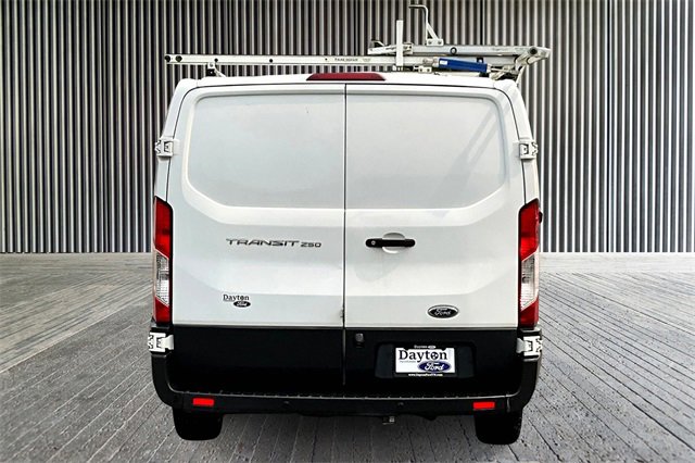 Used 2018 Ford Transit 250 130 Low Roof image 4