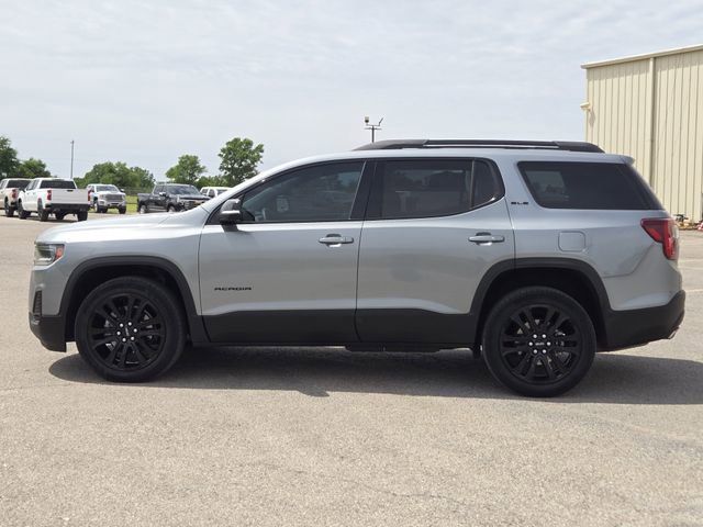 Used 2023 GMC Acadia SLE w/ Elevation Edition AWD/4WD image 4