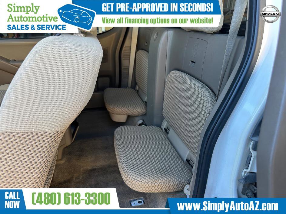 Used 2012 Nissan Frontier SV AWD/4WD image 17