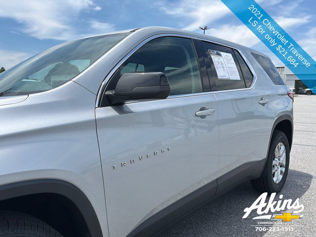Certified 2021 Chevrolet Traverse LS FWD image 11