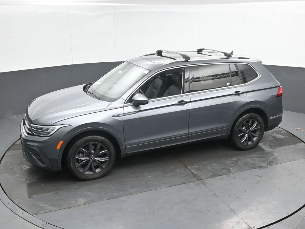 Used 2022 Volkswagen Tiguan SE image 34
