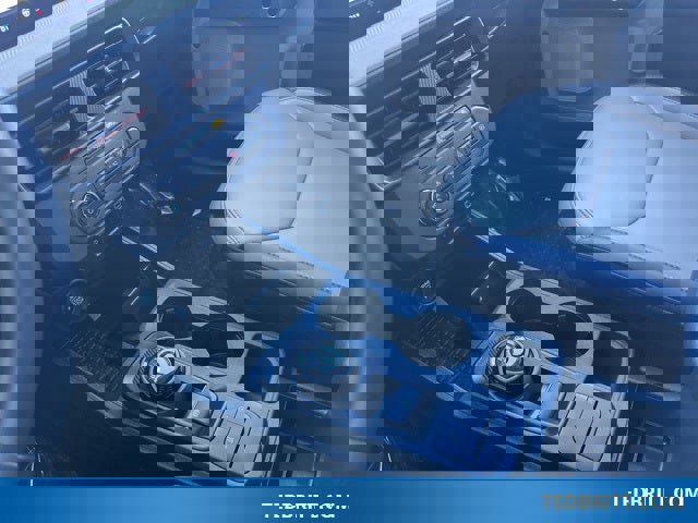 Certified 2025 Ford Maverick Lariat w/ 4K Tow Package image 37