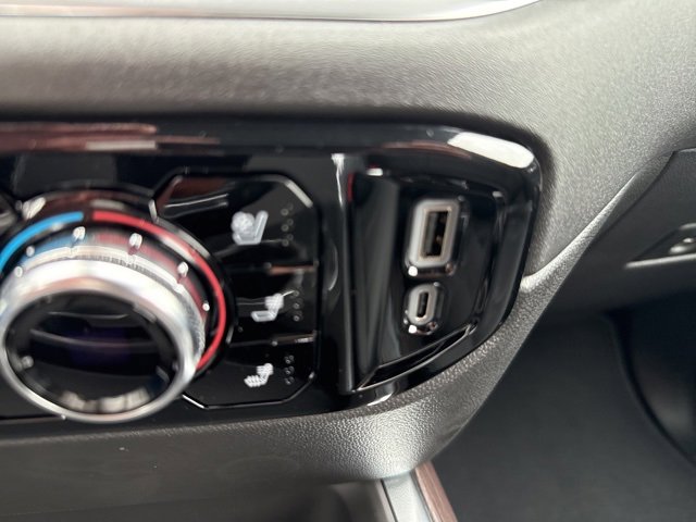 New 2026 GMC Sierra 2500 SLT w/ SLT Premium Package image 49