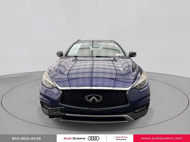 Used 2018 INFINITI QX30 Premium w/ Cargo Package AWD/4WD image 2