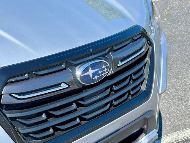 Used 2023 Subaru Forester Touring image 14