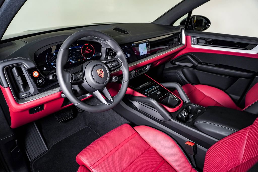 New 2026 Porsche Cayenne AWD/4WD image 4