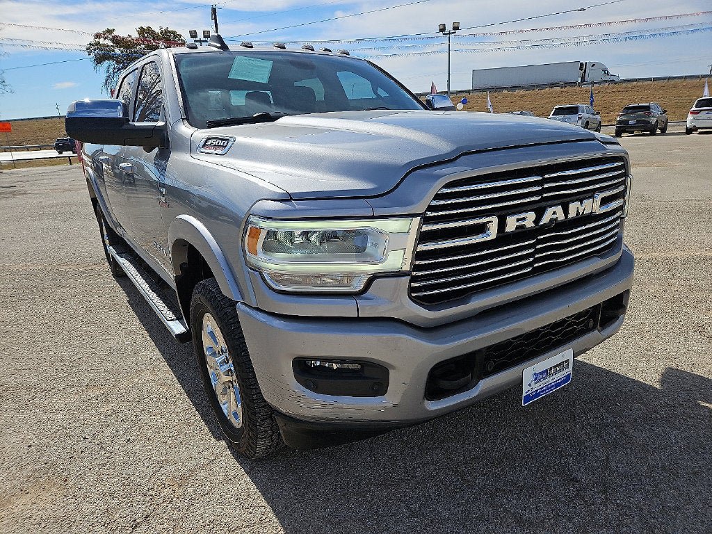 Used 2019 RAM 3500 Laramie AWD/4WD image 11