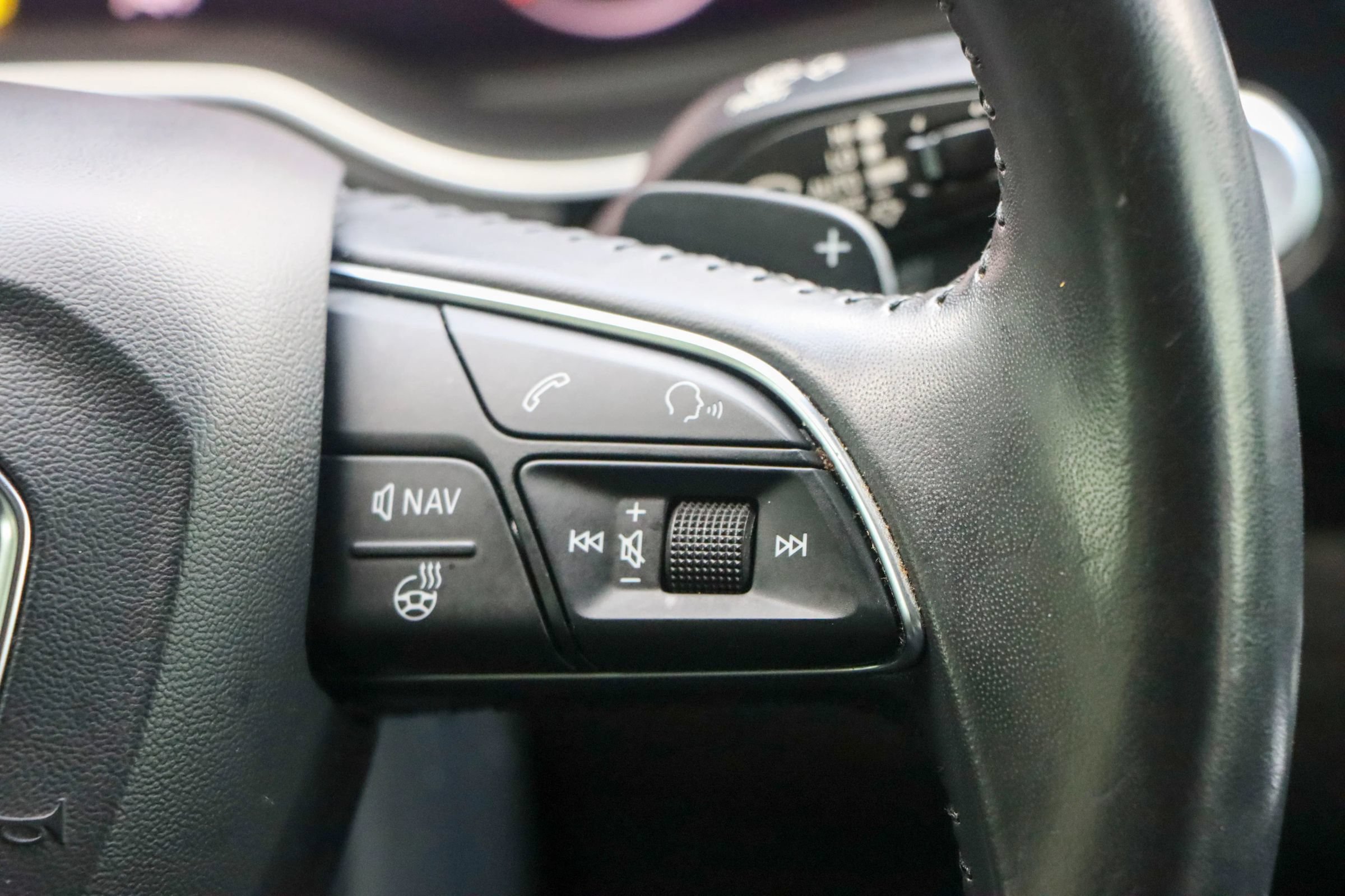 Used 2018 Audi Q7 3.0T Prestige AWD/4WD image 34
