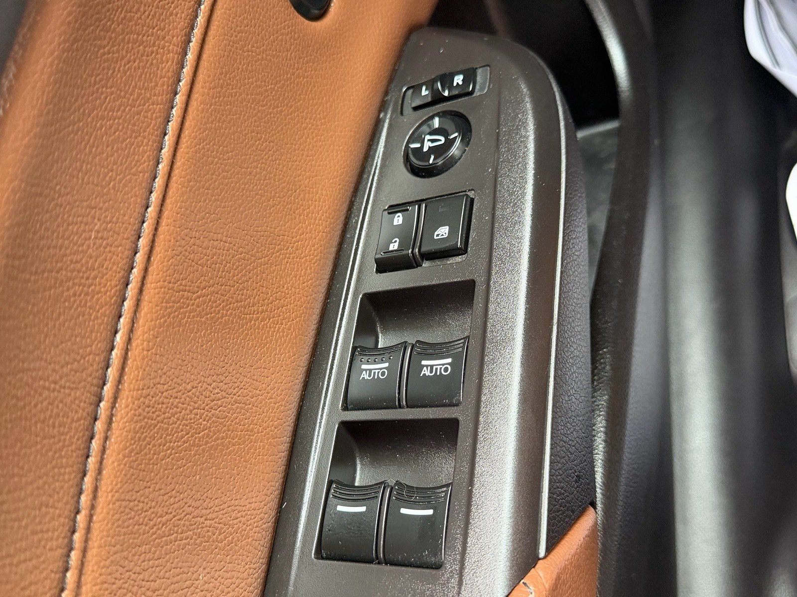 Used 2020 Acura ILX FWD image 34