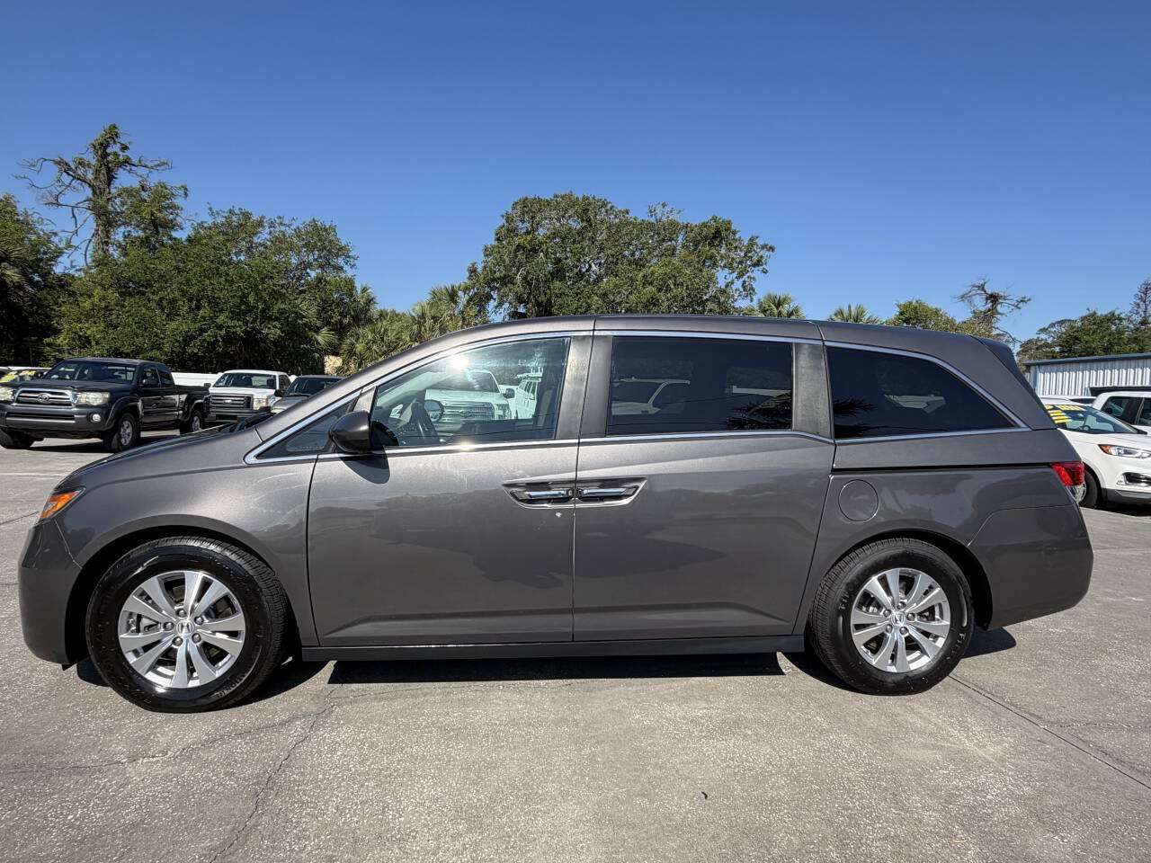 Used 2015 Honda Odyssey EX-L image 5