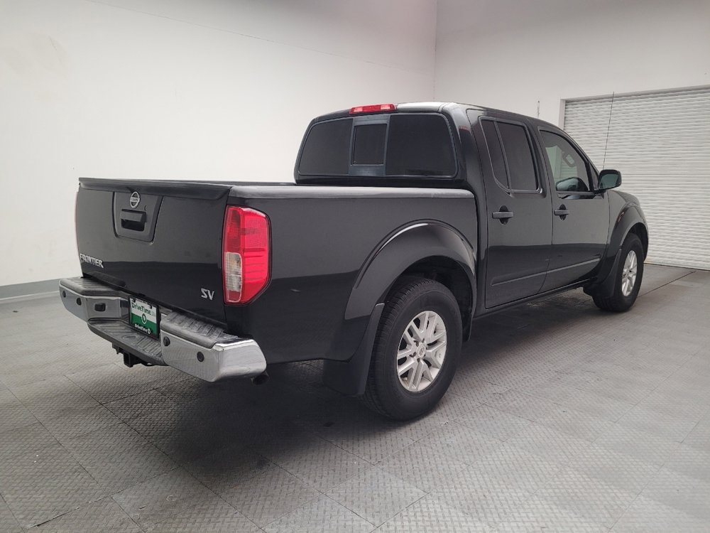 Used 2016 Nissan Frontier SV w/ SV Value Truck Package image 9