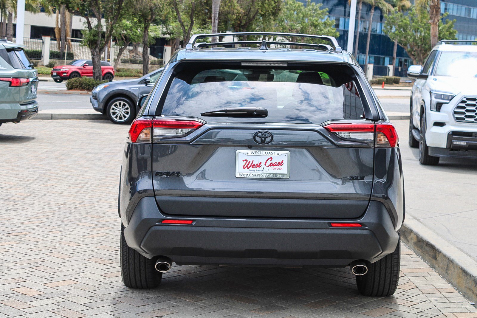 Certified 2025 Toyota RAV4 XLE Premium FWD image 8