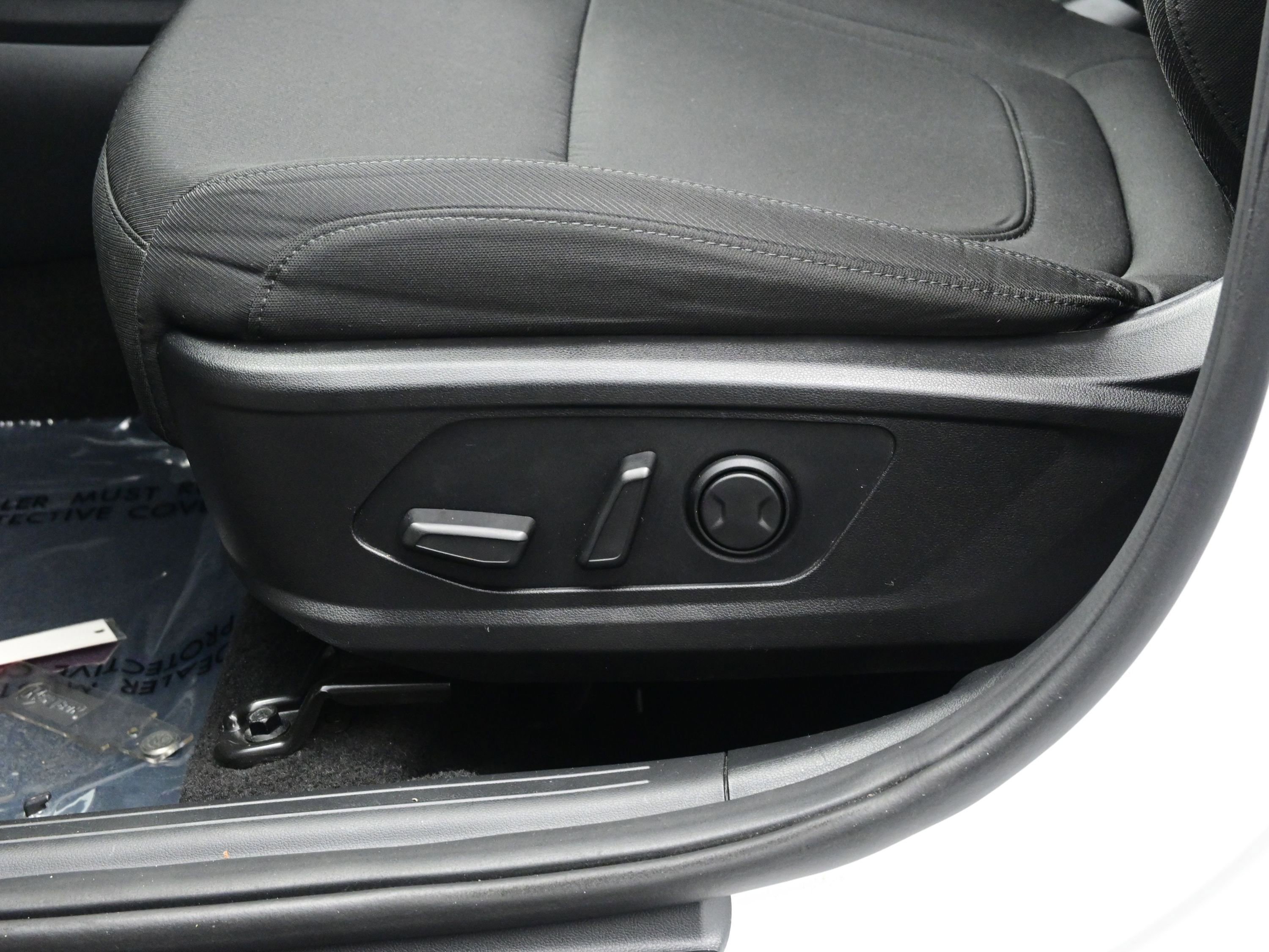 Used 2023 Hyundai Tucson SEL image 11