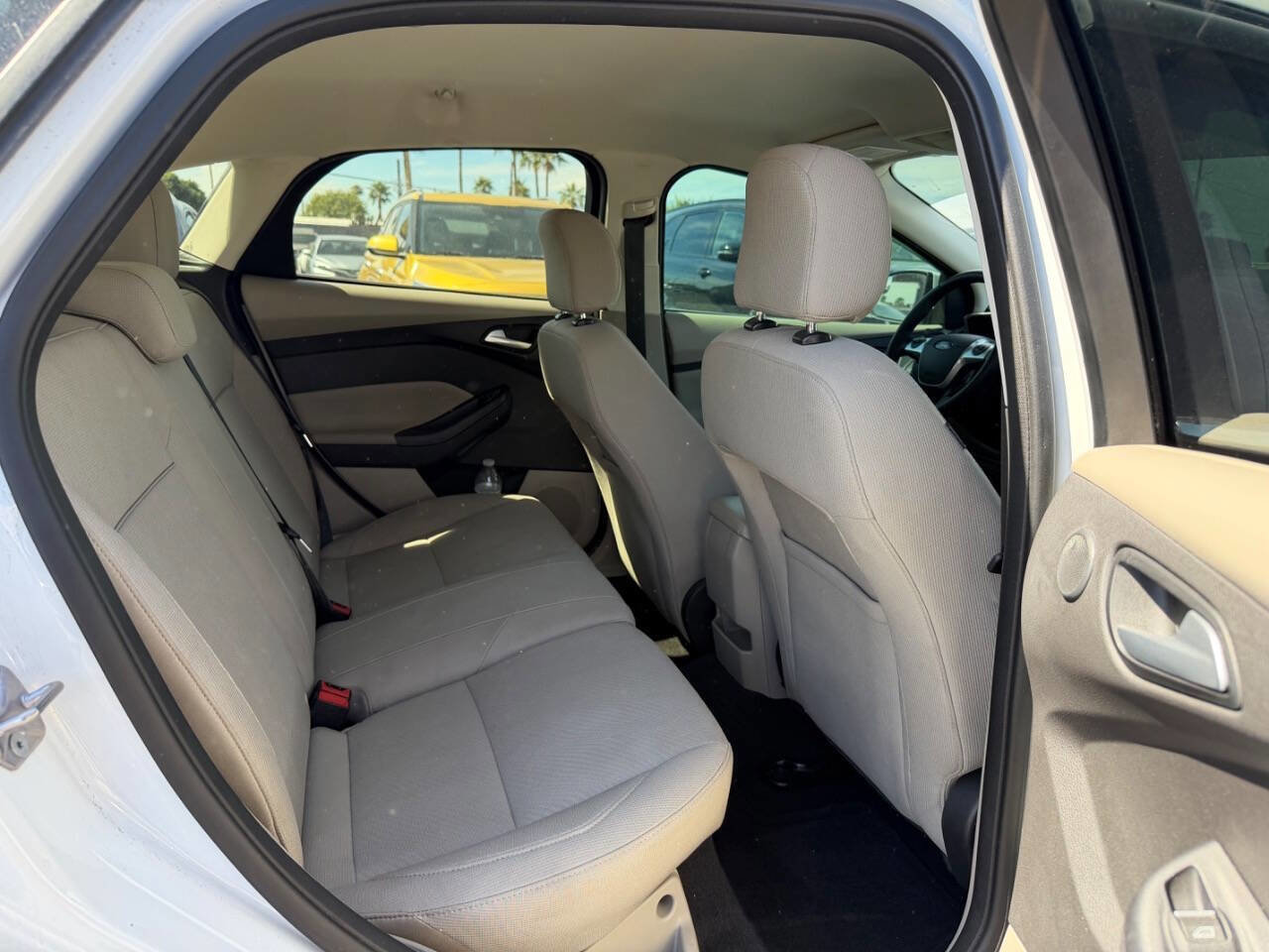 Used 2017 Ford Focus Electric Hatchback image 18