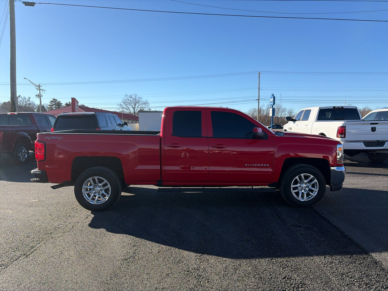 Used 2017 Chevrolet Silverado 1500 LT w/ All Star Edition image 2
