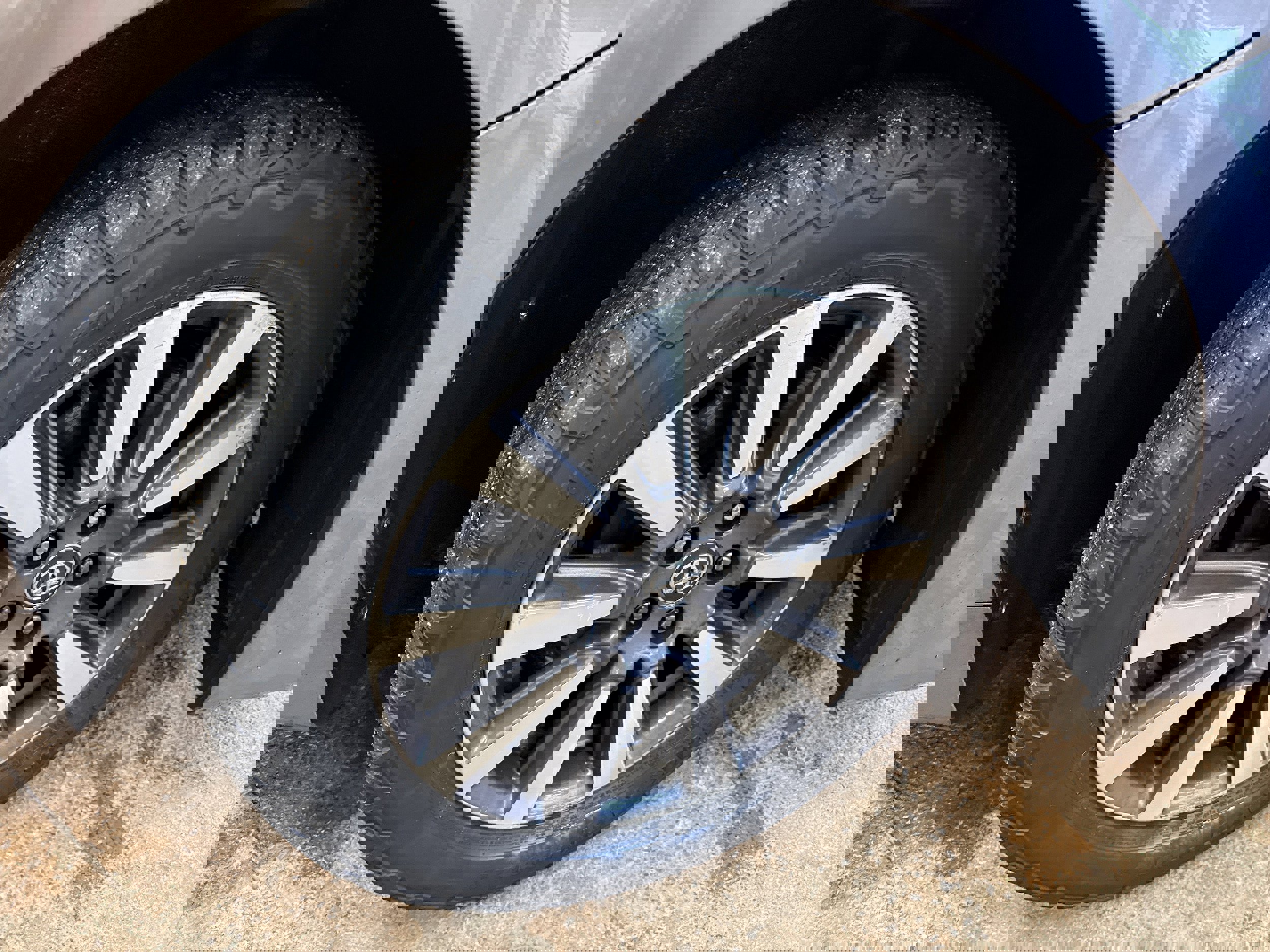 Used 2018 Toyota Sienna LE image 13