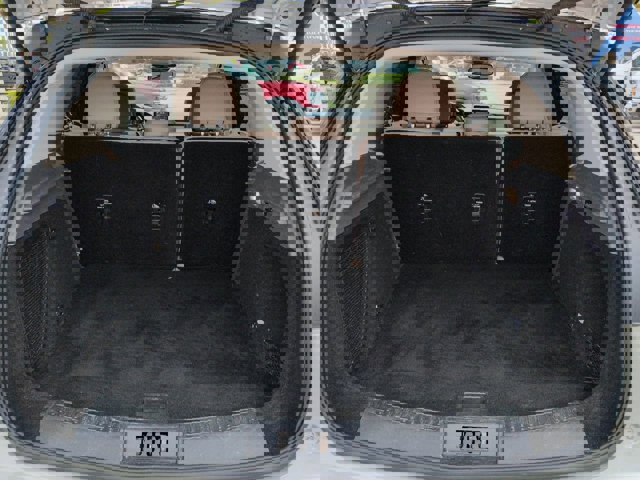 Used 2020 Lincoln Corsair AWD image 10