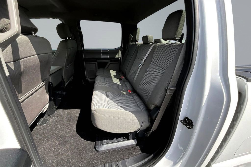 Used 2019 Ford F350 XLT w/ XLT Premium Package AWD/4WD image 27