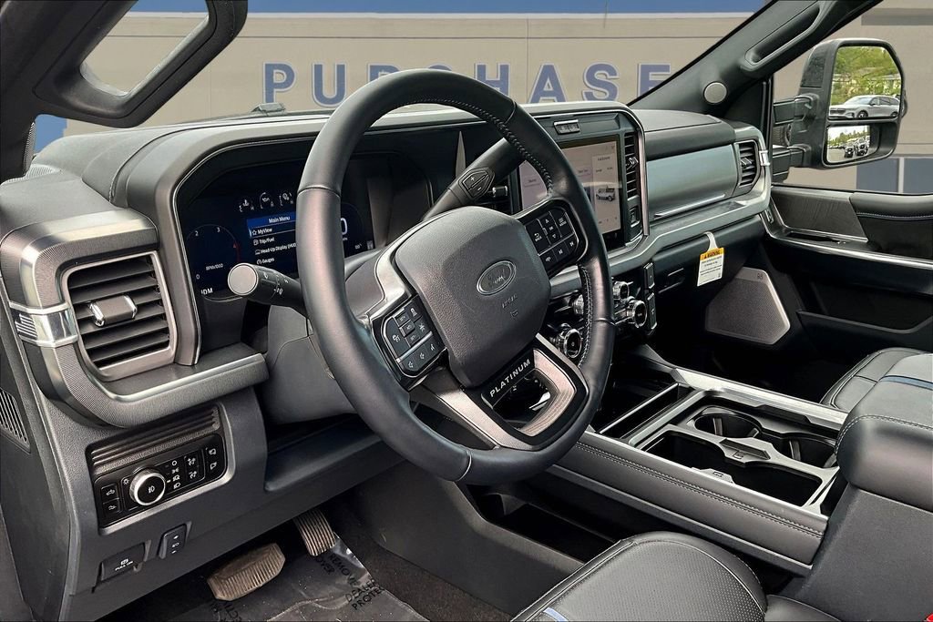 Used 2025 Ford F250 Platinum AWD/4WD image 18