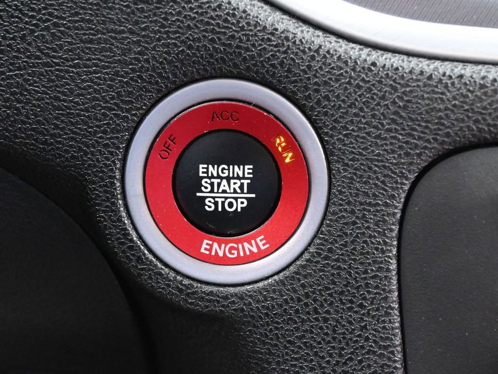 Used 2019 Dodge Charger SXT image 29