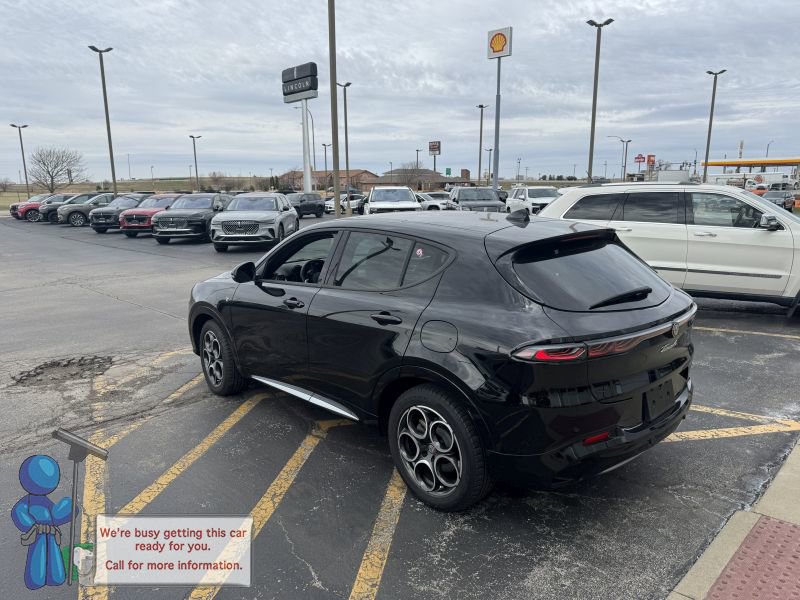 Used 2024 Alfa Romeo Tonale Ti image 3