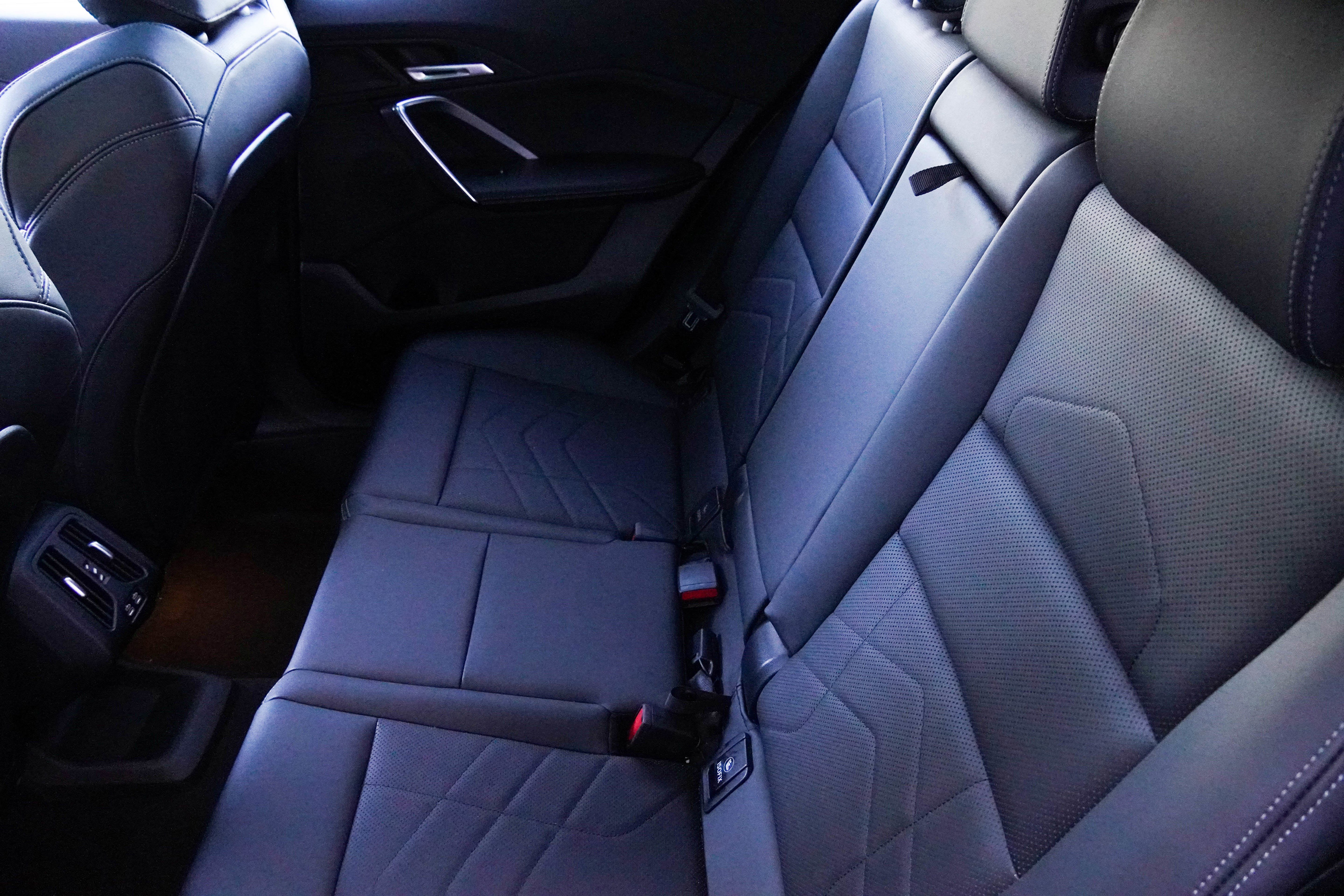 Certified 2025 BMW X2 xDrive28i image 35