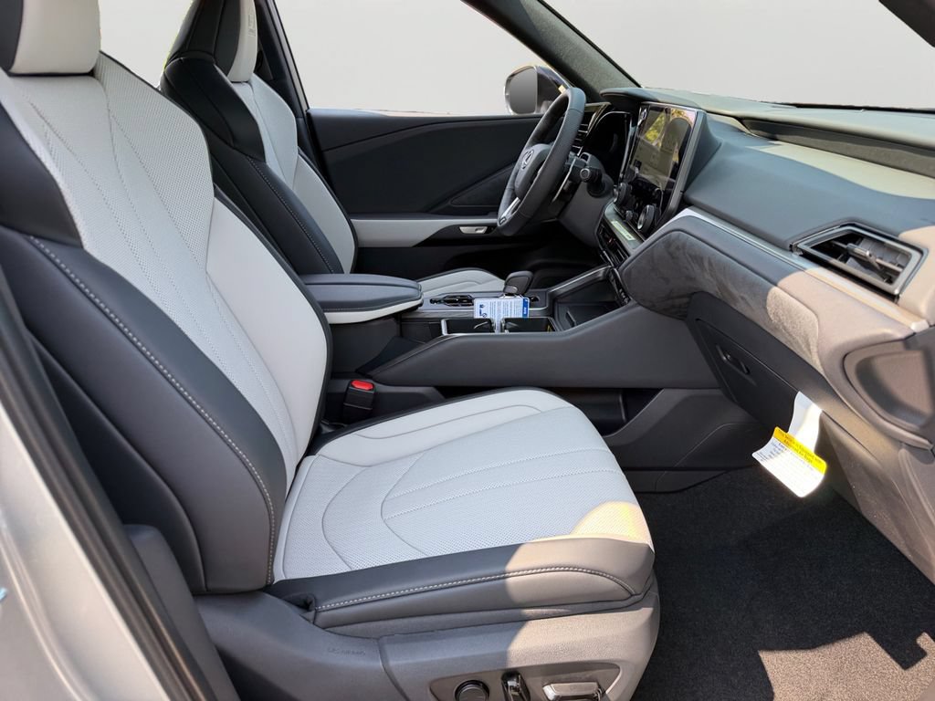 New 2026 Lexus TX 500h AWD image 5