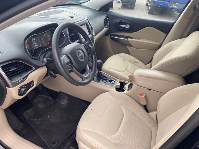 Used 2019 Jeep Cherokee Latitude image 16