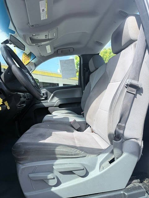 Used 2017 GMC Sierra 1500 2WD Regular Cab image 9