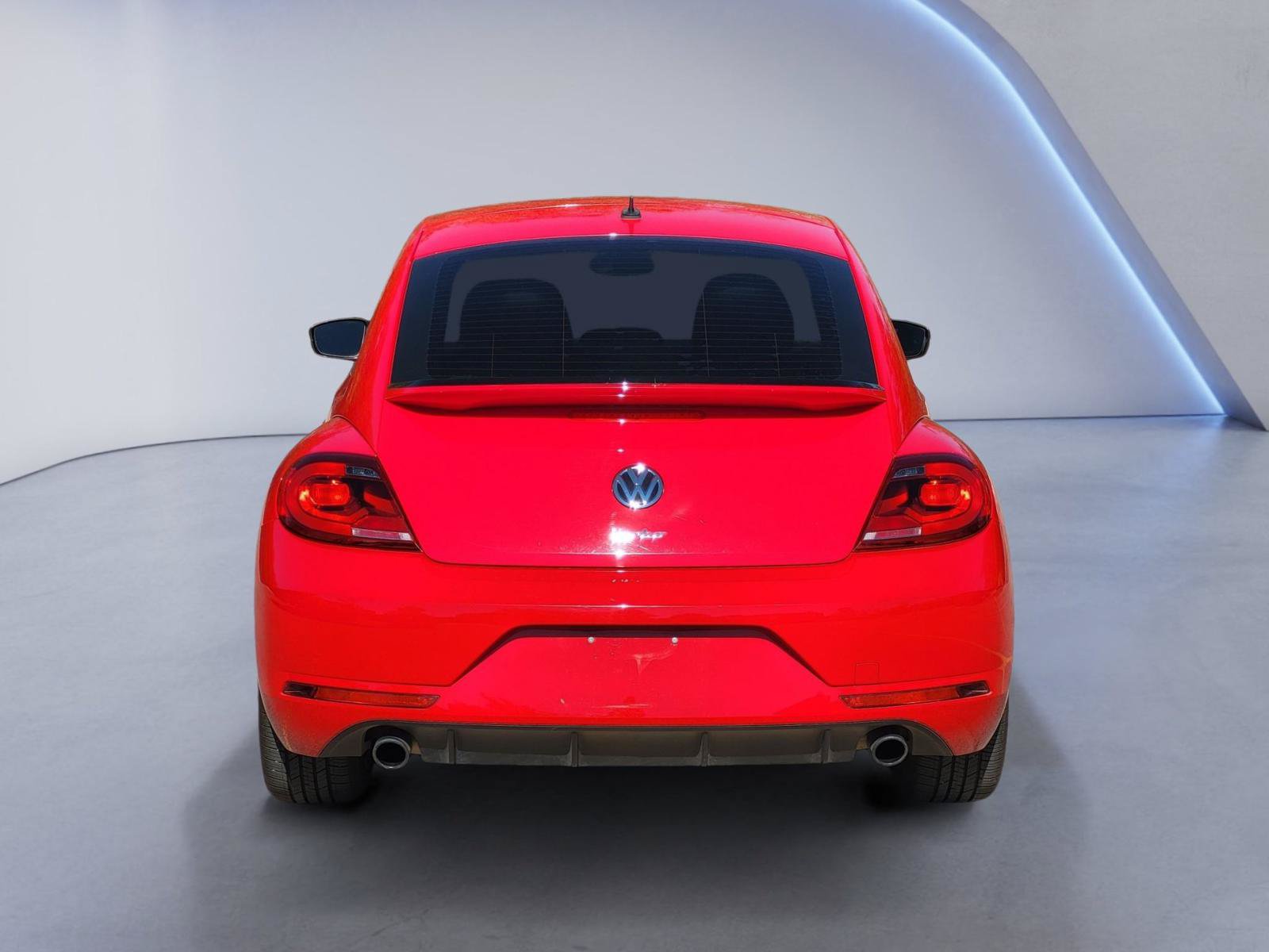 Used 2013 Volkswagen Beetle 2.0T FWD image 6