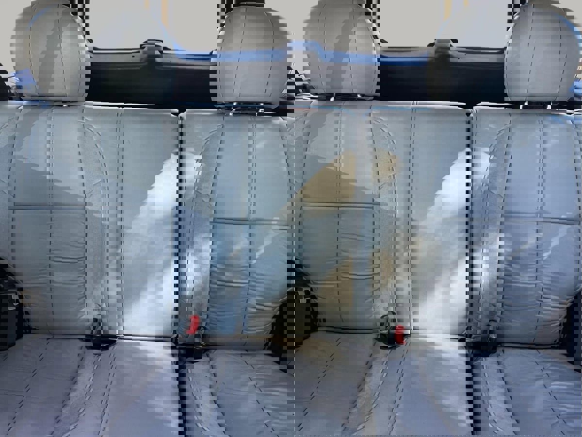 Used 2002 Jeep Grand Cherokee Overland image 31