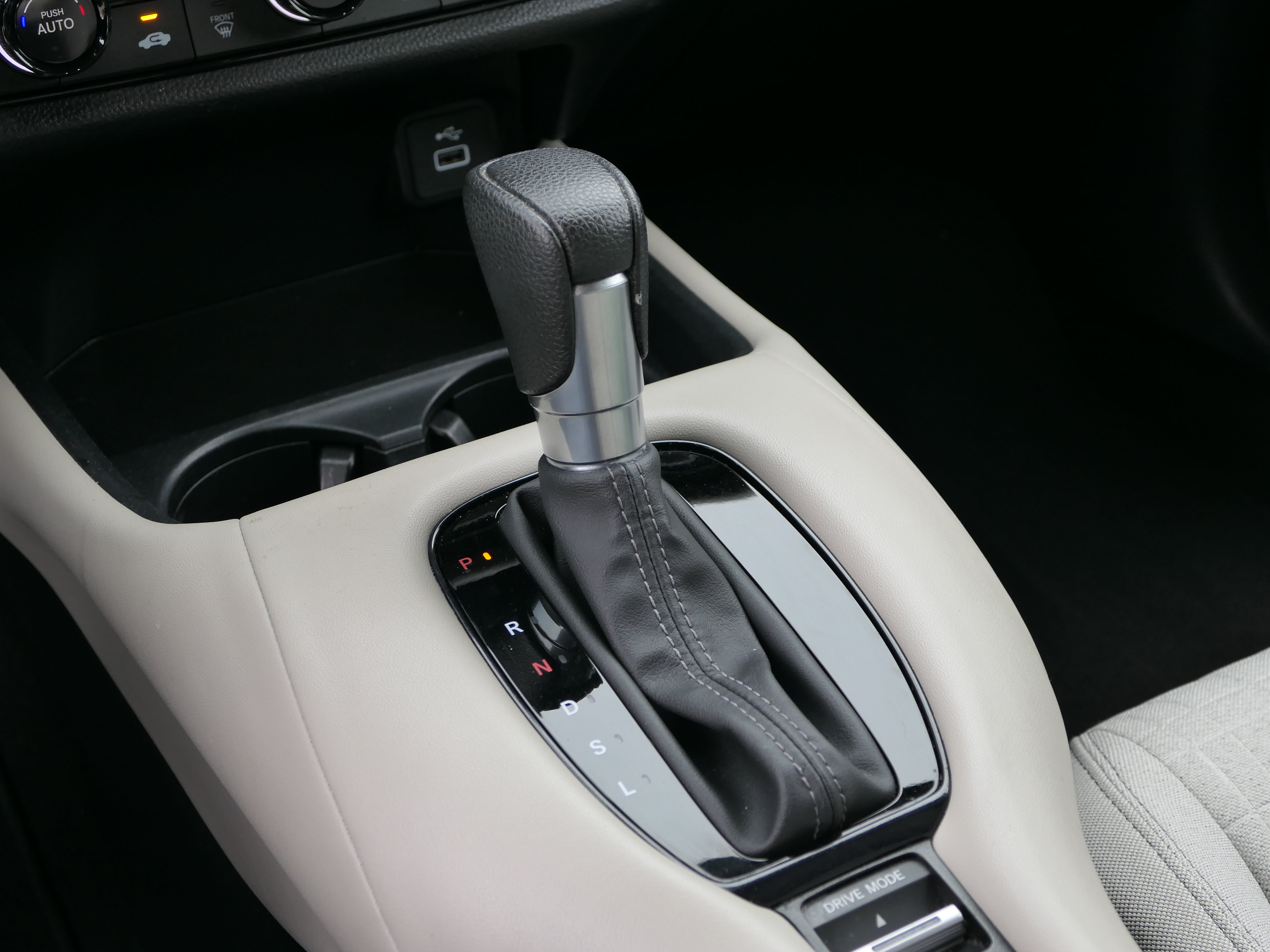 Used 2023 Honda HR-V LX image 20