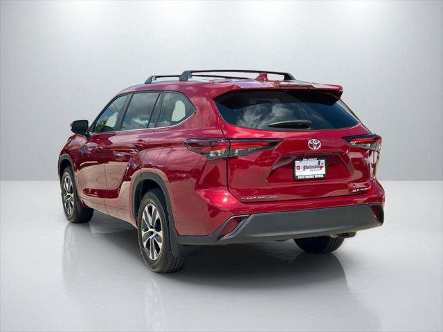 Certified 2026 Toyota Highlander XLE AWD/4WD image 7