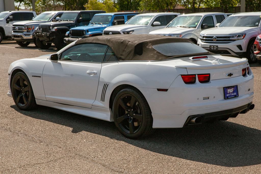 Used 2012 Chevrolet Camaro SS RWD image 7