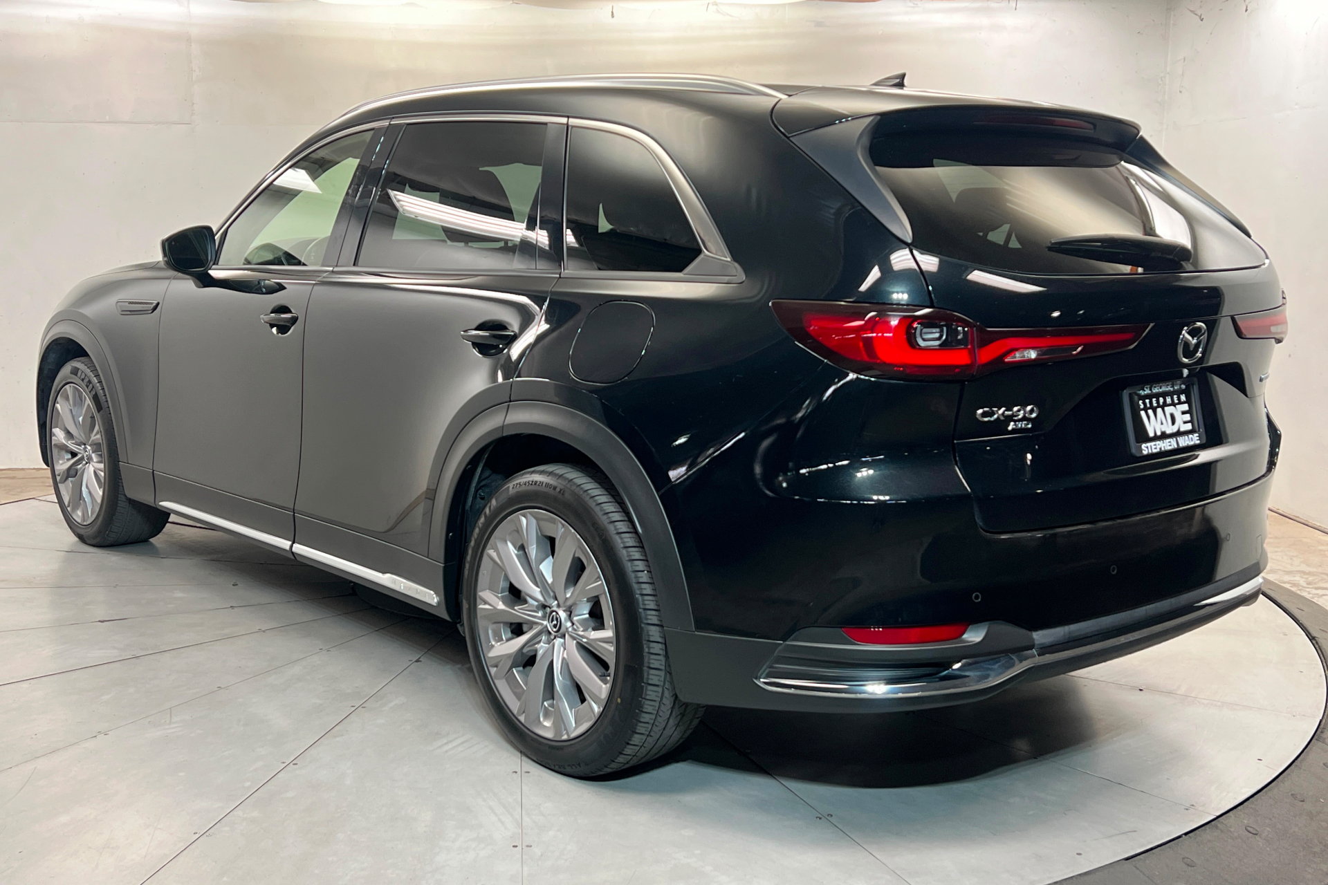 Used 2024 MAZDA CX-90 3.3 Turbo w/ Premium Package AWD/4WD image 3