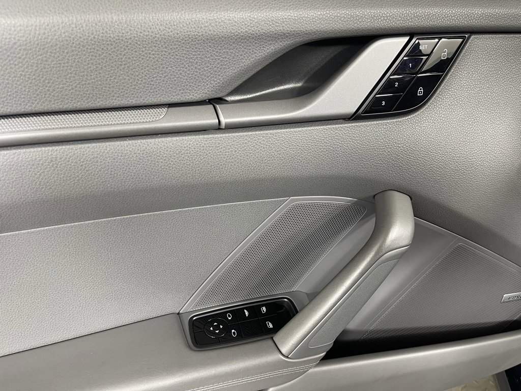 Certified 2020 Porsche 911 Carrera image 29