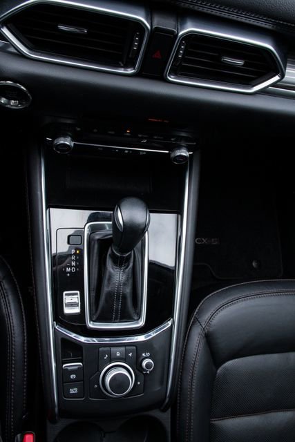 Used 2021 MAZDA CX-5 Grand Touring image 24