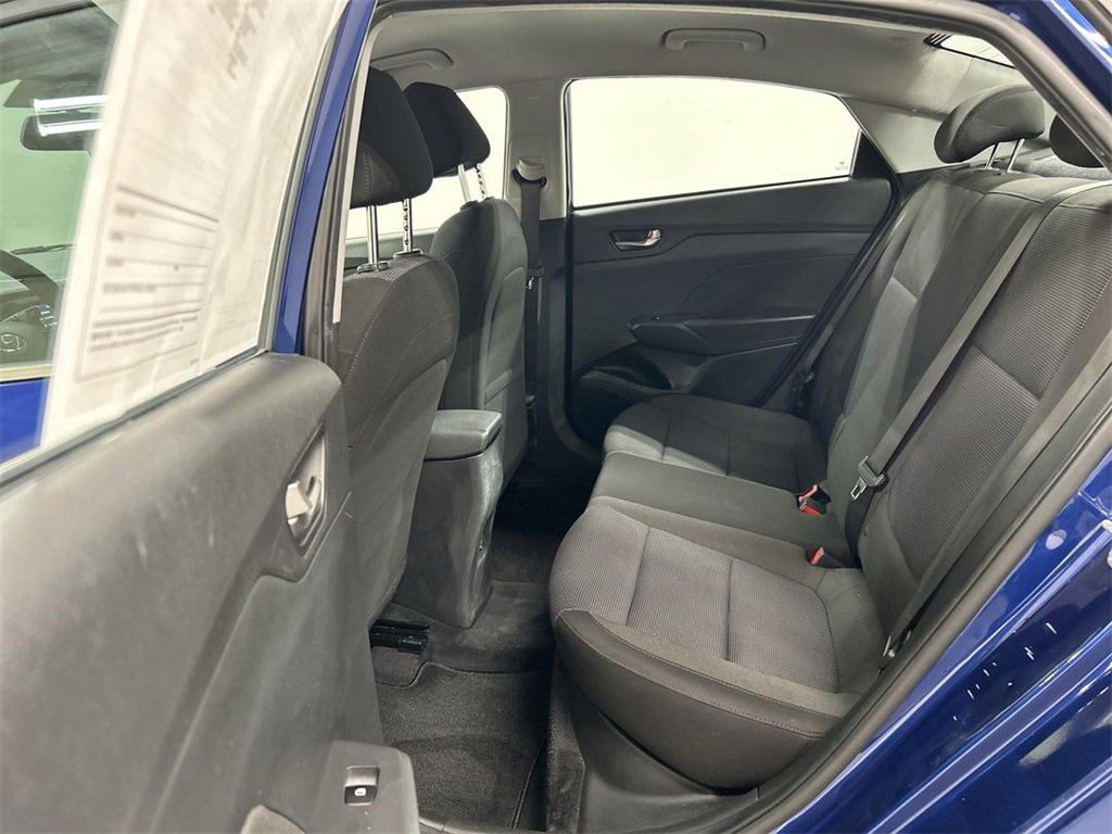 Used 2022 Hyundai Accent SEL image 21