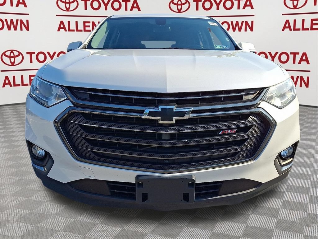 Used 2019 Chevrolet Traverse RS w/ LPO, Floor Liner Package AWD/4WD image 2
