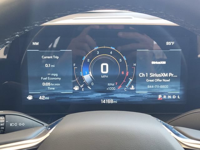 Used 2026 Chevrolet Equinox LT FWD image 7