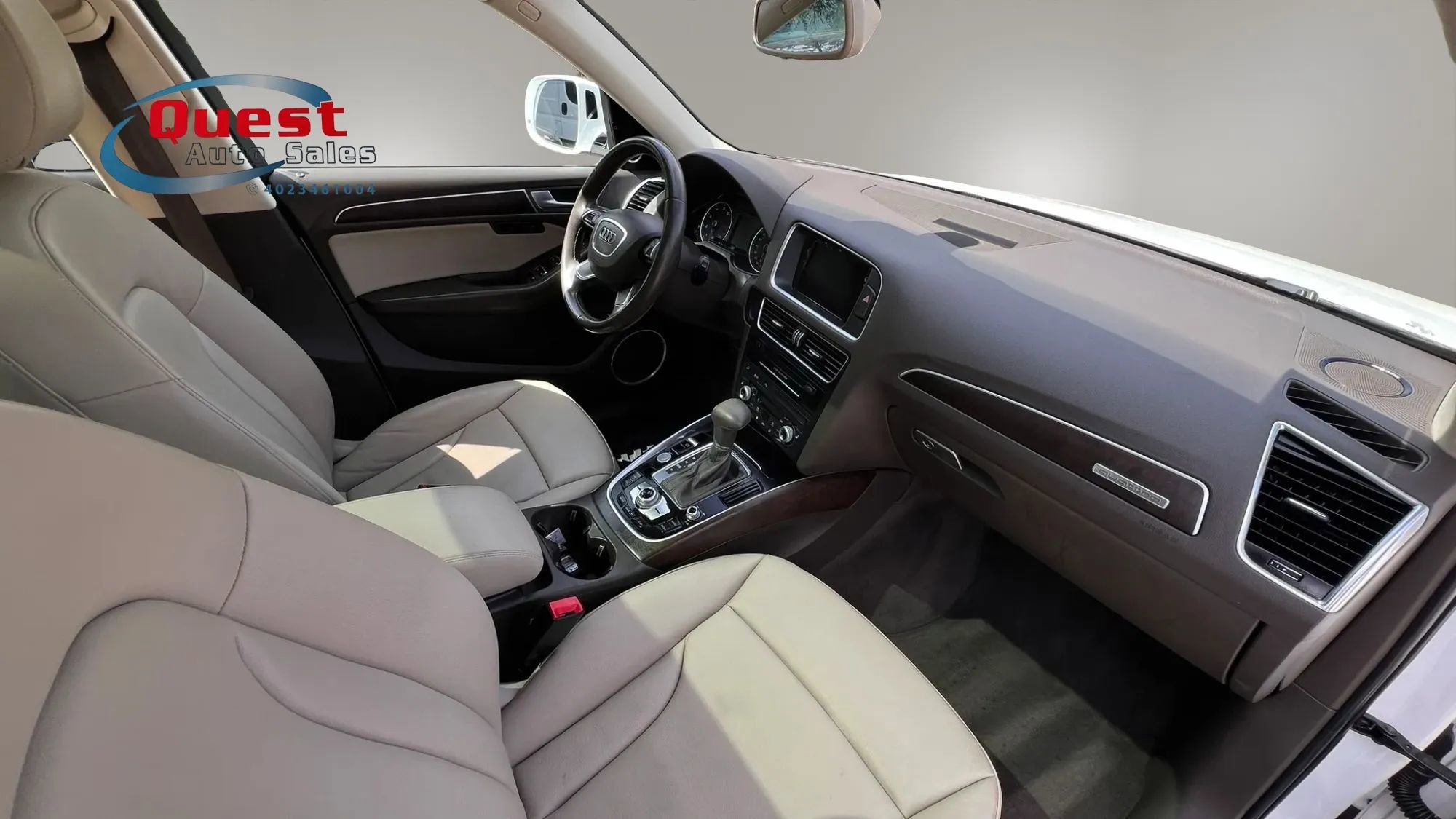 Used 2017 Audi Q5 2.0T Premium Plus w/ Technology Package AWD/4WD image 28
