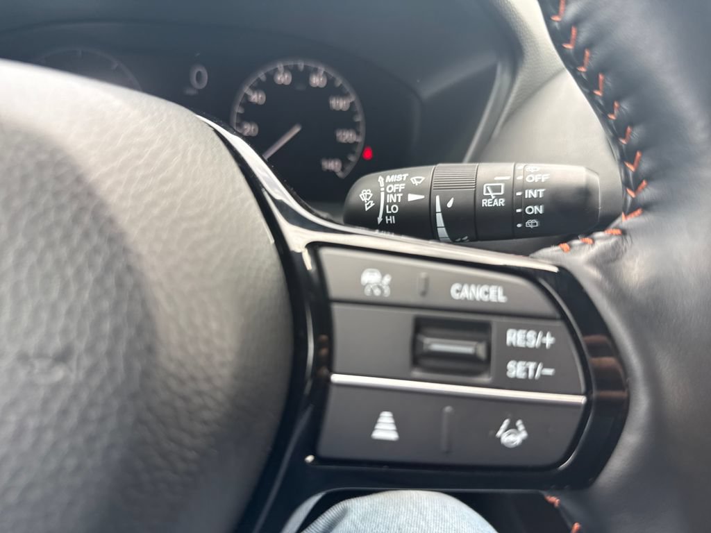 Certified 2025 Honda HR-V Sport image 25