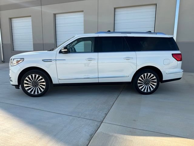 Used 2021 Lincoln Navigator L Reserve w/ Luxury Package AWD/4WD image 8