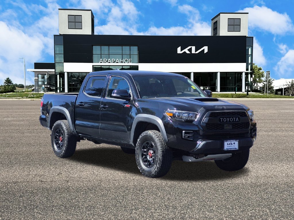 Used 2019 Toyota Tacoma TRD Pro AWD/4WD image 2